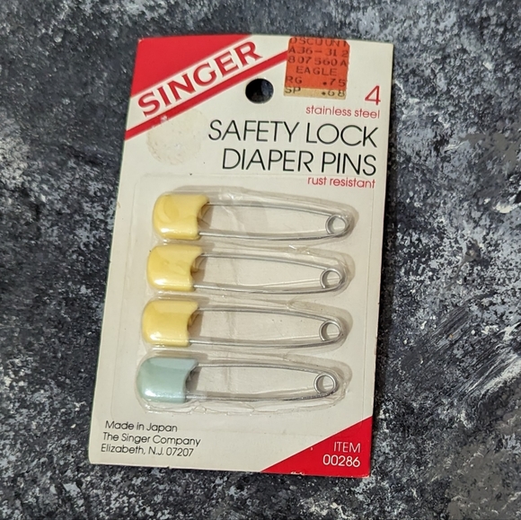 Singer Accessories Vintage Singer Diaper Pins With Safety Lock